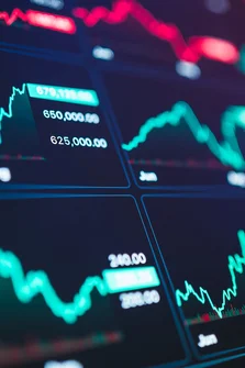 3D rendering of computerised charts showing digital technology, cloud computing and smart AI